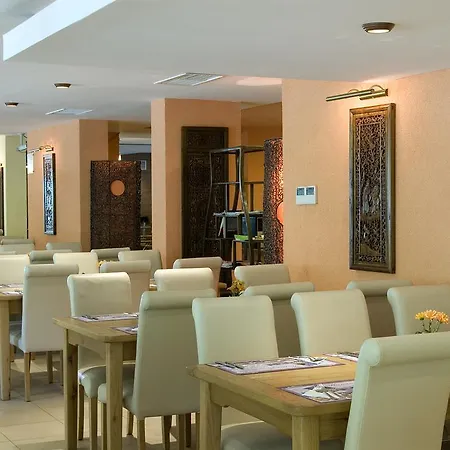 Hotell Flamingo Grand & Albena