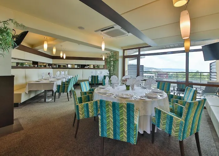 Flamingo Grand & Hotel