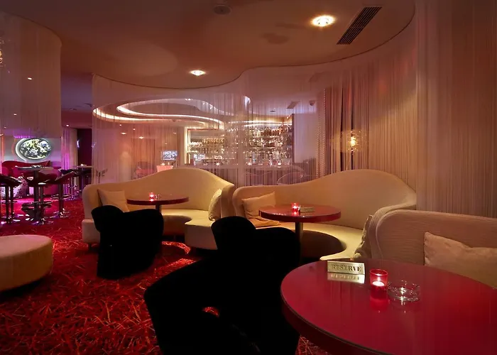 Hotel Flamingo Grand &