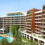 Flamingo Grand & Hotel 5*