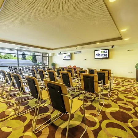Hotel Flamingo Grand & 5*