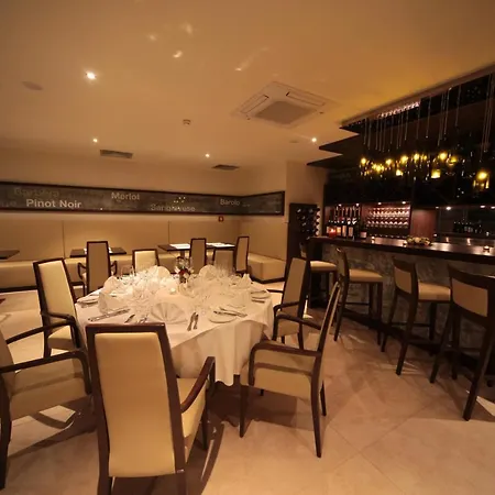 Flamingo Grand & Hotel 5*
