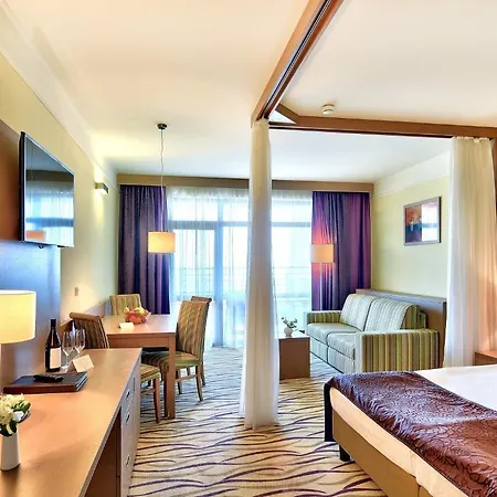 Hotel Flamingo Grand &