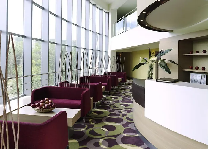 Flamingo Grand & Hotel