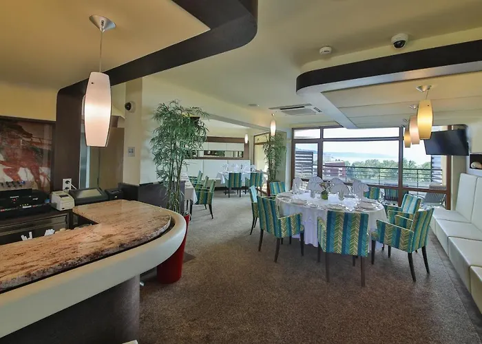 Hotel Flamingo Grand & 5*