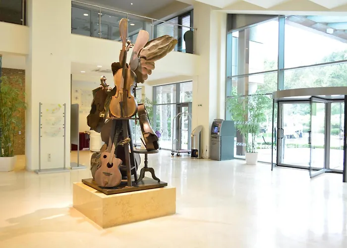 Hotel Flamingo Grand & 5*