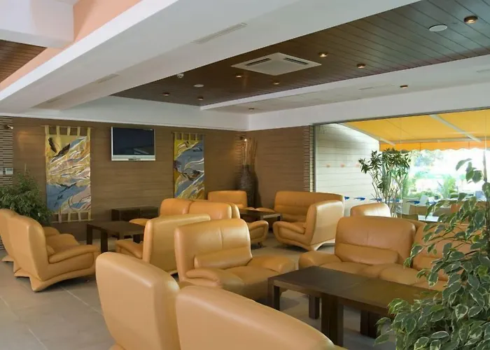 Hotel Flamingo Grand & 5*