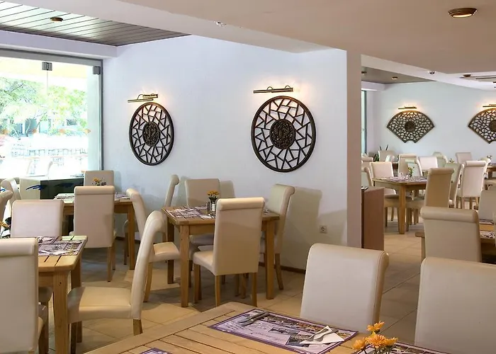 Flamingo Grand & 5* Albena